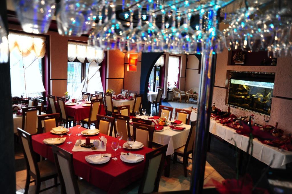 Hotel Spinaker เวบา ภายนอก รูปภาพ